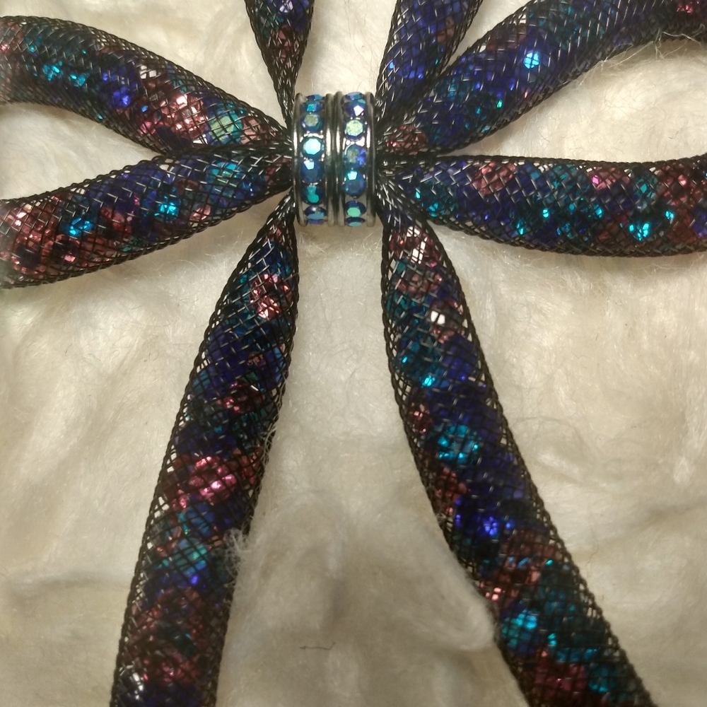 Necklaces - Picture 5 of 12